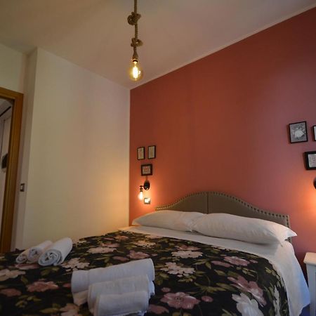 Varennahouse Lory Apt Extérieur photo